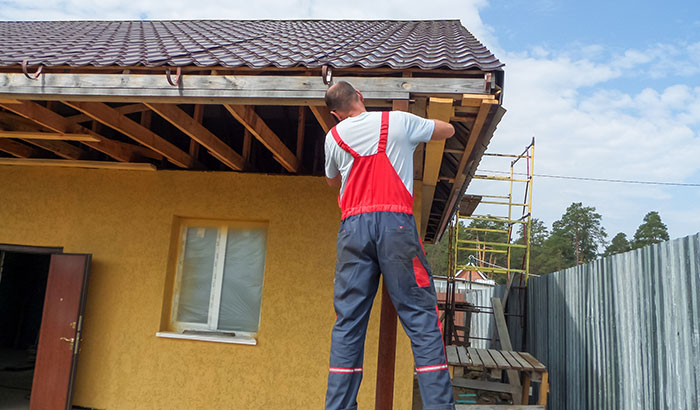 6 Summer Roof Maintenance Tips